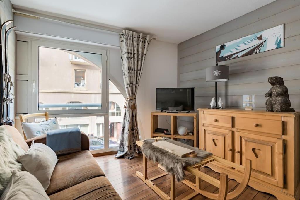 Appartement Centre Ville Wifi Parking Draps Fournis Cauterets Esterno foto