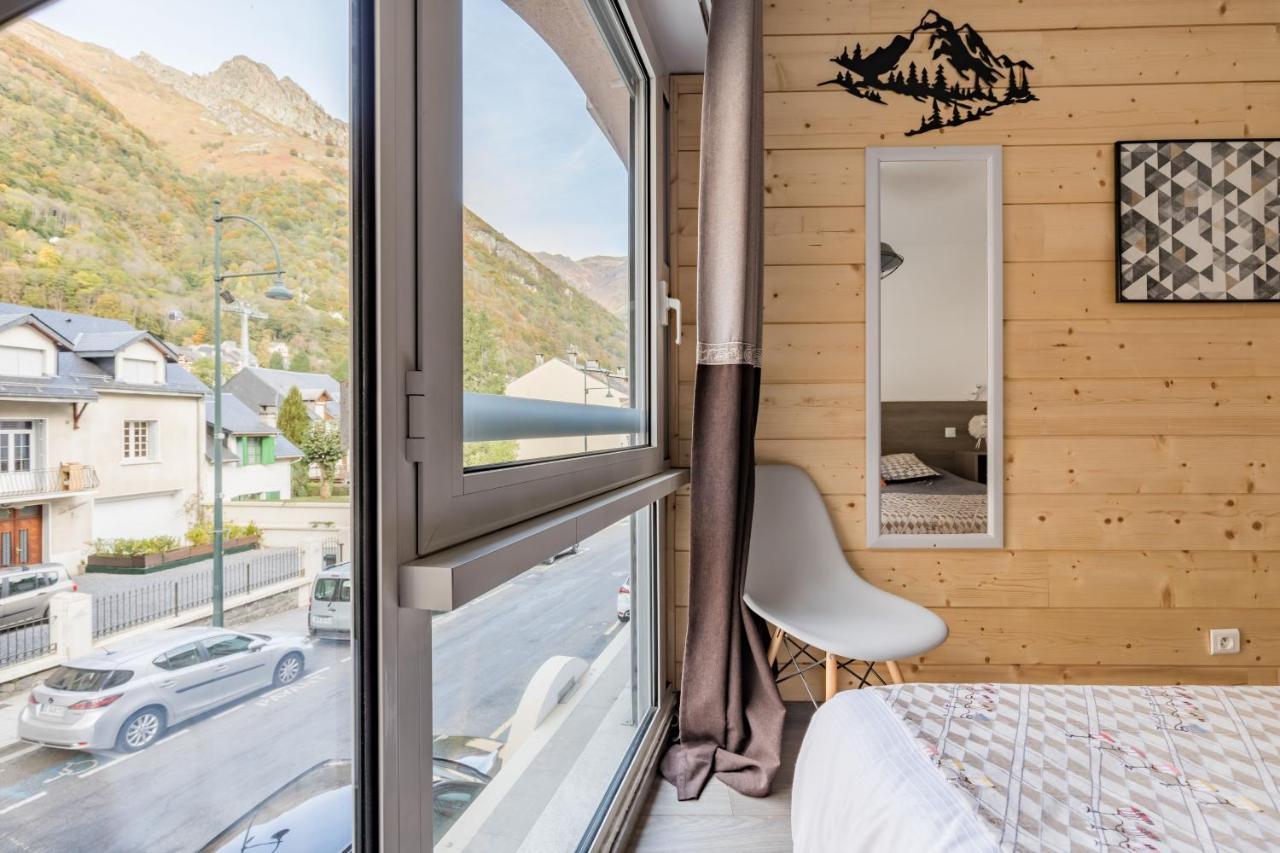 Appartement Centre Ville Wifi Parking Draps Fournis Cauterets Esterno foto
