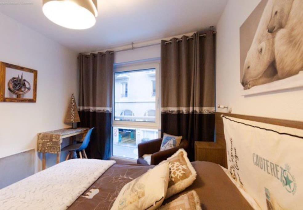 Appartement Centre Ville Wifi Parking Draps Fournis Cauterets Esterno foto