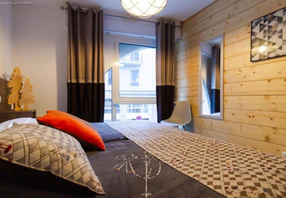 Appartement Centre Ville Wifi Parking Draps Fournis Cauterets Esterno foto
