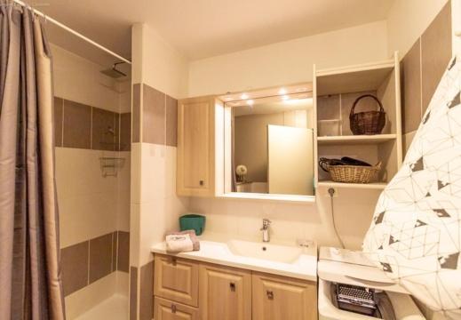 Appartement Centre Ville Wifi Parking Draps Fournis Cauterets Esterno foto